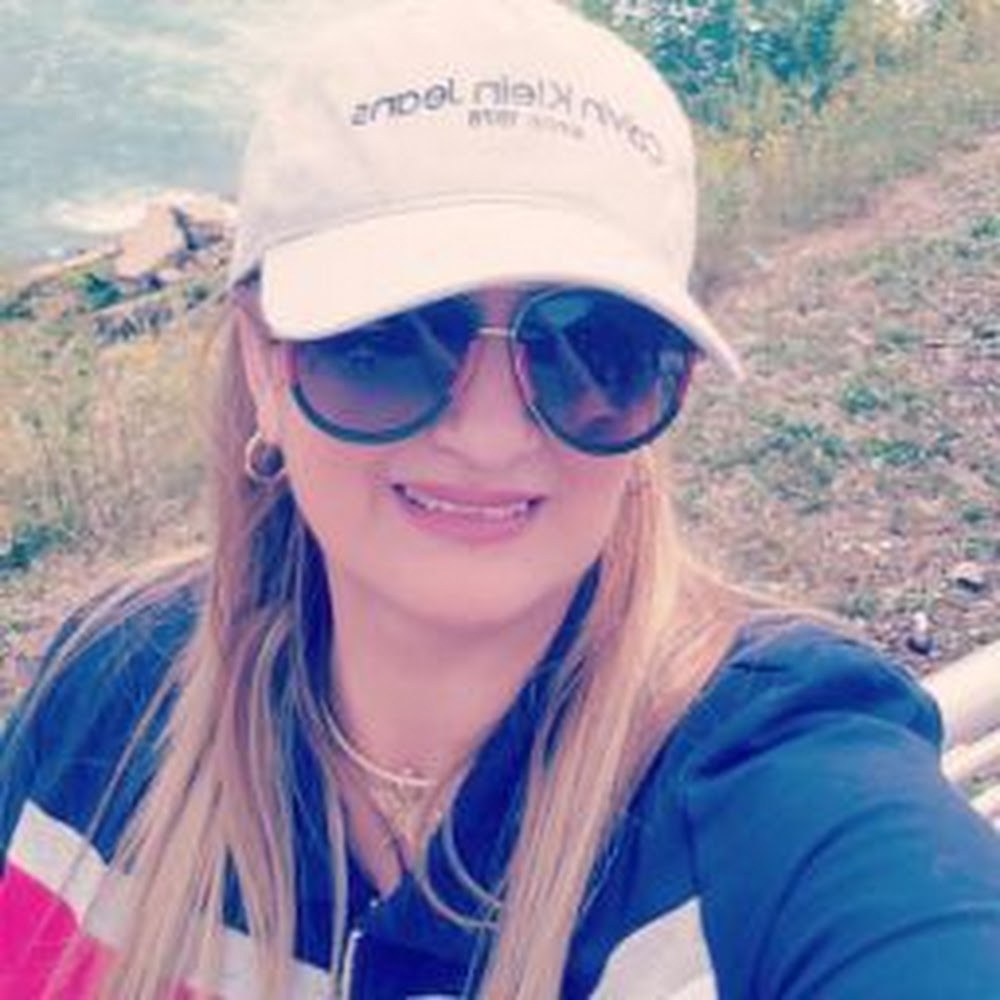 Meet your Posher, Ariadna